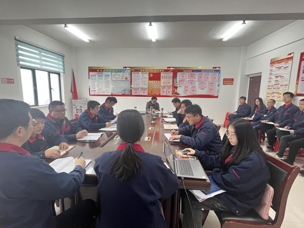 王伍升參加建材公司黨支部黨員大會  王伍升參加建材公司黨支部黨員大會
